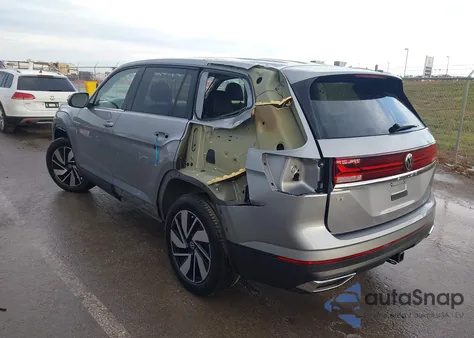 2024 Volkswagen Atlas 2.0T Se W/Technology from USA, damaged, VIN 1V2JR2CA3RC533450